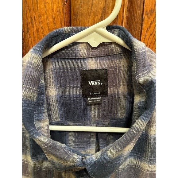 VANS button down Extra Large - Picture 3 of 6